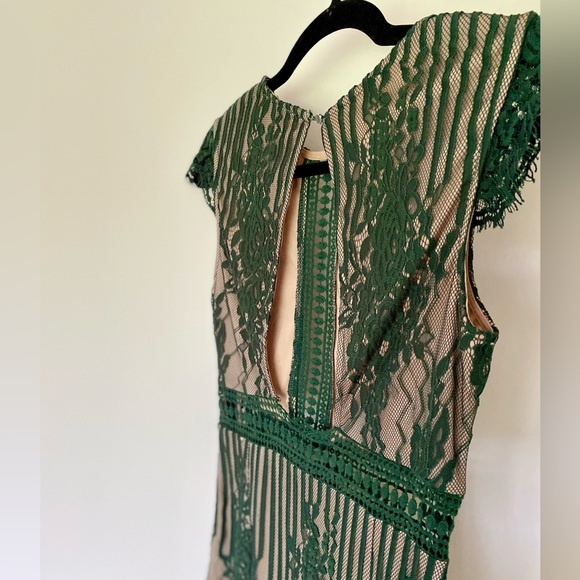 Forever 21 Green Floral Lace Open Back Bodycon Mini Dress - Picture 7 of 9